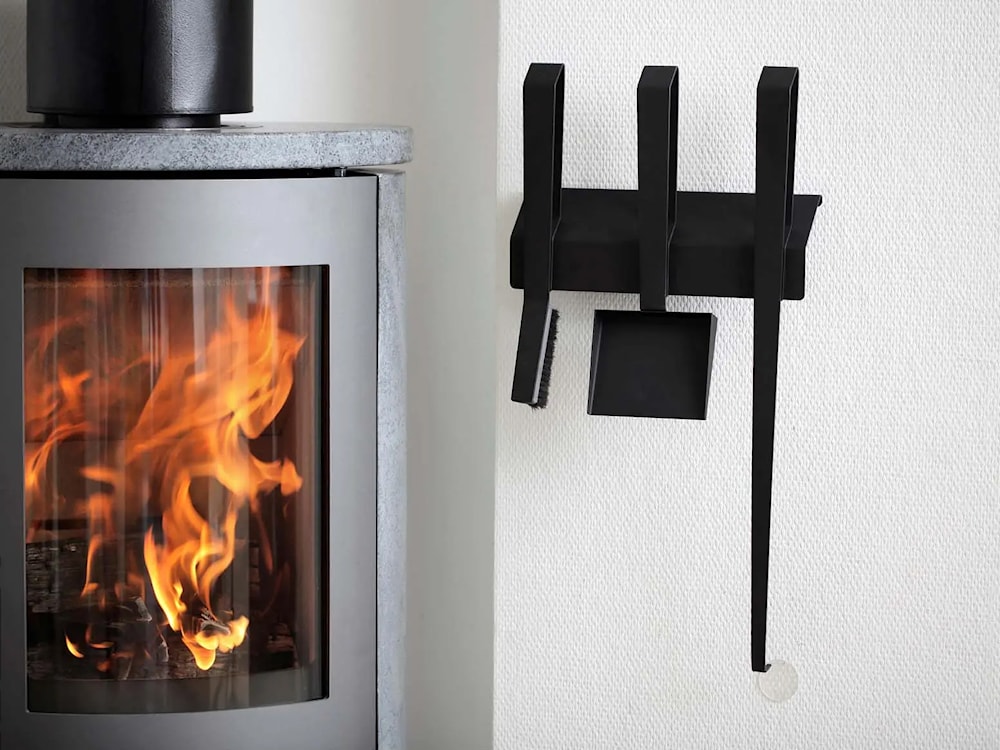 TermaTech Eldställ Edge Wall Kamintillbehör och redskap miljöbild